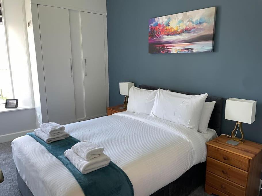 5 Minutes From Loch Lomond - Newly Renovated Ground Floor 1-Bed Flat Apartment Bonhill Exterior foto