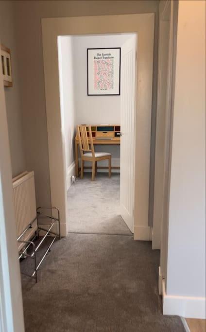 5 Minutes From Loch Lomond - Newly Renovated Ground Floor 1-Bed Flat Apartment Bonhill Exterior foto